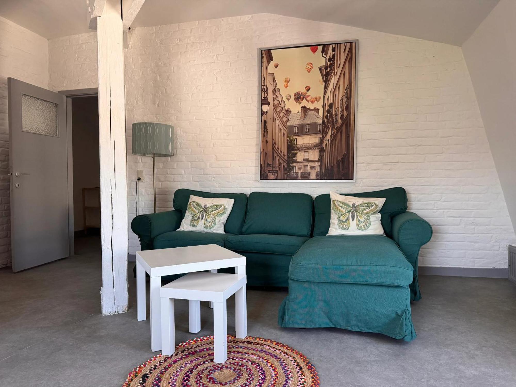 Apartment Charming In Centre With Parking Included